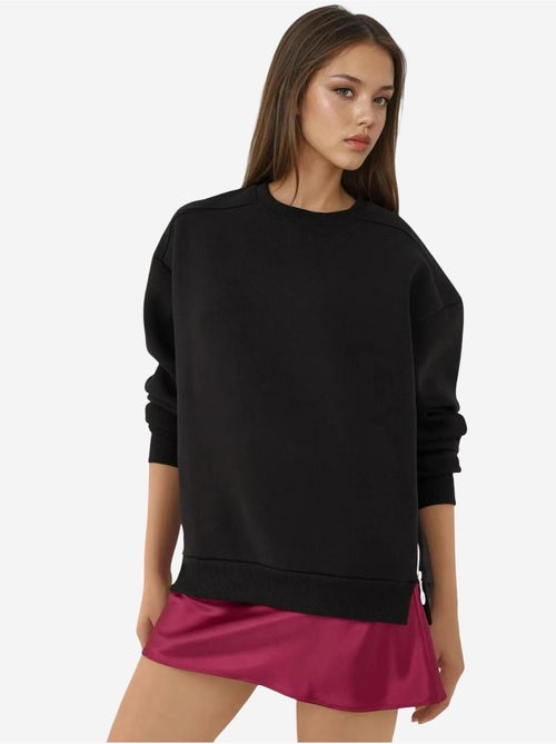 Sudadera de punto con cuello redondo texturizado y cremallera hiccup - Kiabi Sudadera de punto con cuello redondo texturizado y cremallera hiccup - Kiabi