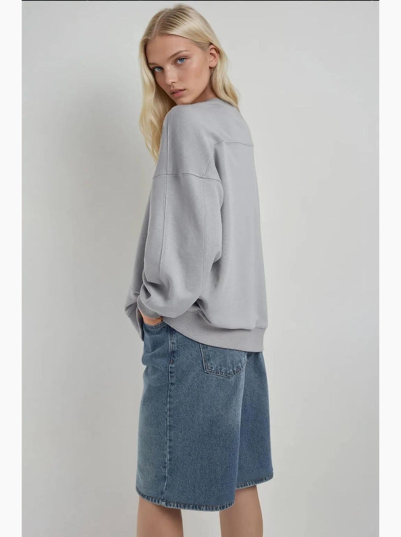 Sudadera de punto con cuello redondo y corte relajado hiccup Gris - Kiabi