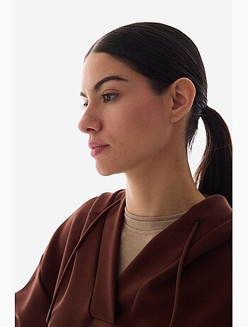Sudadera de textura sedosa, cuello en v y manga larga penti