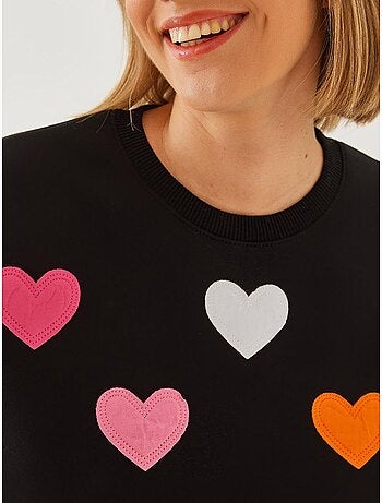 Sudadera de triple hilo cepillado con bordado de corazón lucci