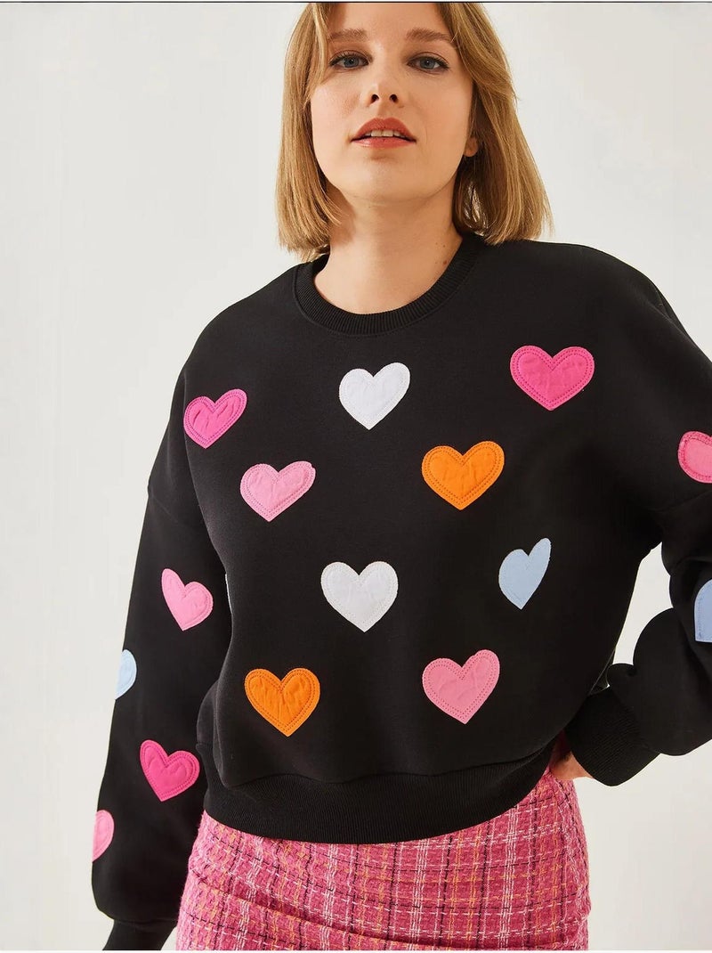 Sudadera de triple hilo cepillado con bordado de corazón lucci Negro - Kiabi