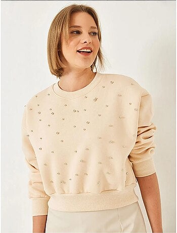 Sudadera de triple hilo cepillado con tachuelas de perlas y cuello redondo lucci