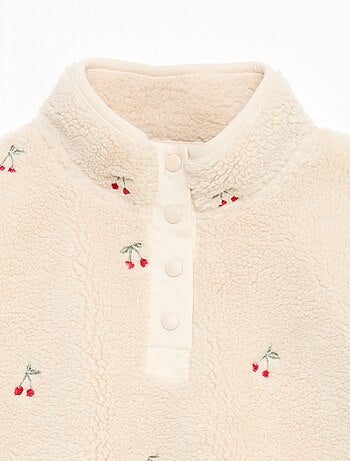 Sudadera efecto borreguito con bordado