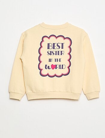 Sudadera estampada con mensaje 'sisters'