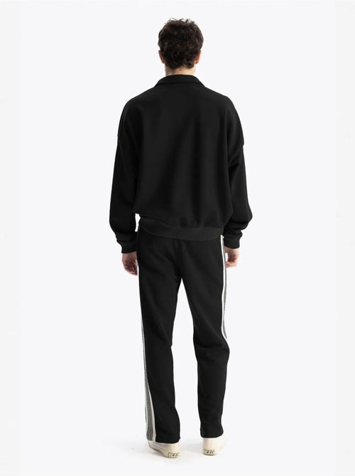 Sudadera extragrande de cuello redondo con detalle de lazo giesto - Kiabi Sudadera extragrande de cuello redondo con detalle de lazo giesto - Kiabi