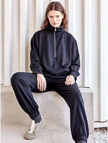 Sudadera felpa corta con cremallera