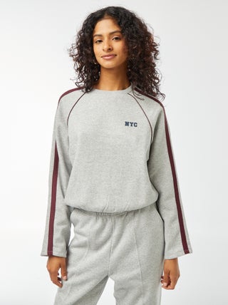 Sudadera jaspeada de estilo deportivo