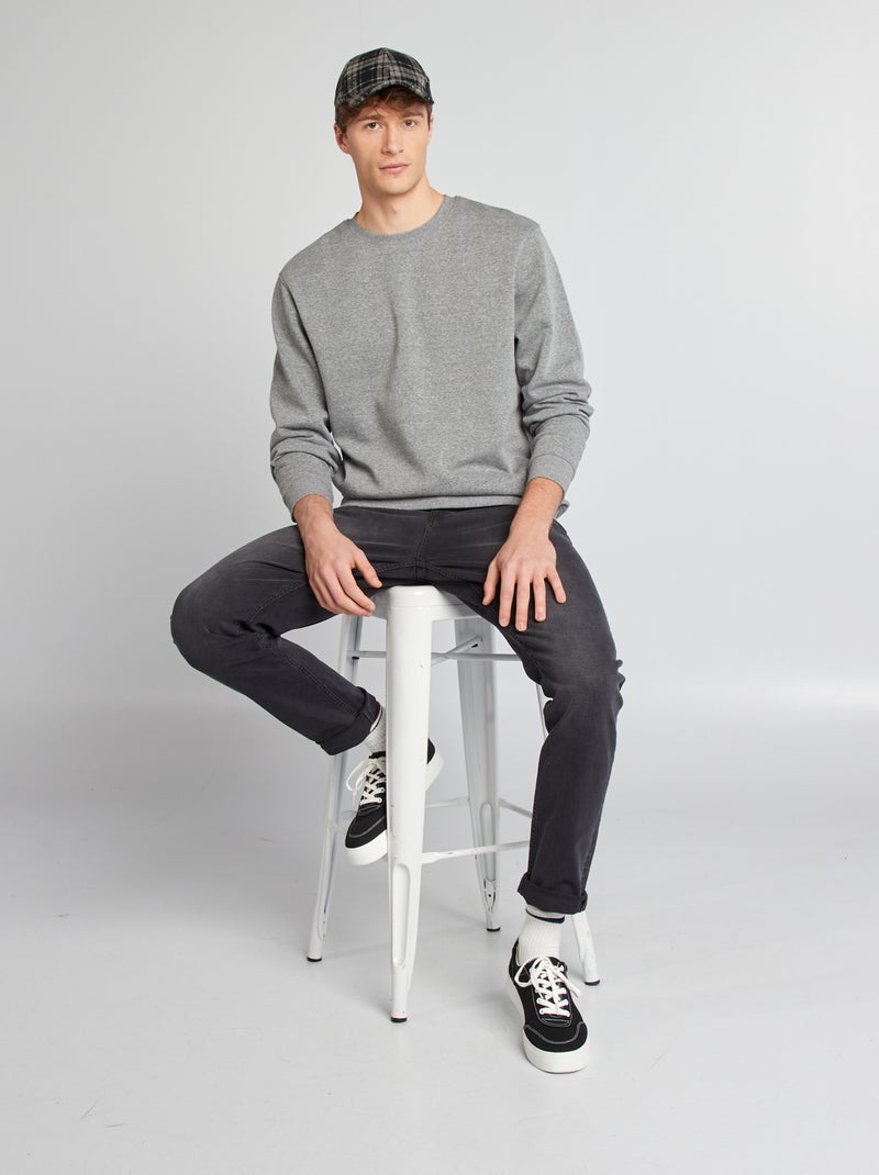 Sudadera lisa con cuello redondo +1,90 m GRIS - Kiabi