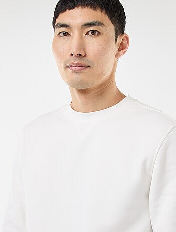 Sudadera lisa de cuello redondo en felpa perchada