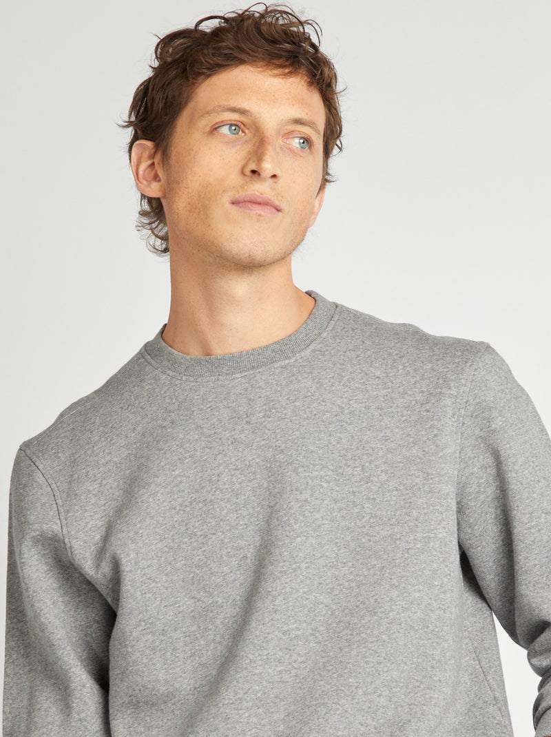Sudadera lisa de felpa con cuello redondo GRIS - Kiabi