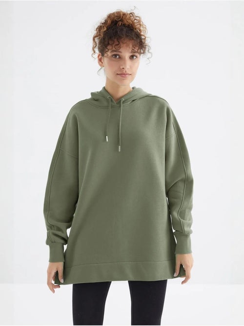 Sudadera oversize con bolsillo tommy - Kiabi Sudadera oversize con bolsillo tommy - Kiabi