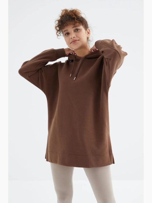 Sudadera oversize con capucha y bolsillo tommy - Kiabi Sudadera oversize con capucha y bolsillo tommy - Kiabi