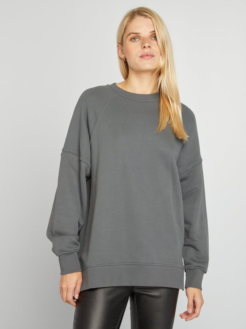 Sudadera oversize con cuello redondo GRIS - Kiabi