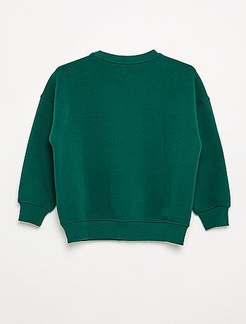 Sudadera oversize con múltiples parches