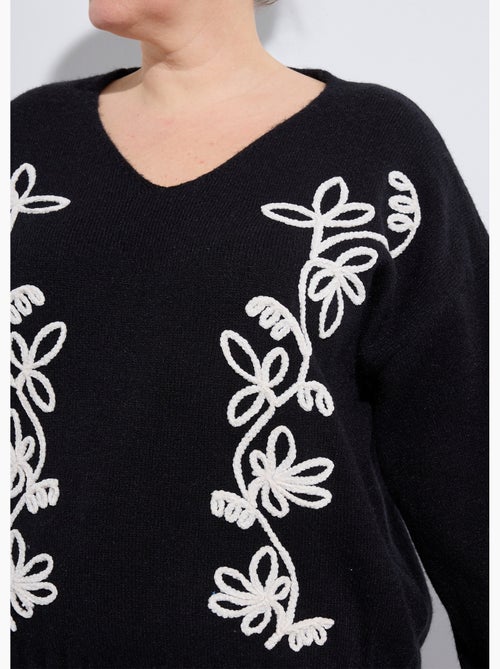 Suéter de cuello en V con bordado floral - AFIBEL - Kiabi