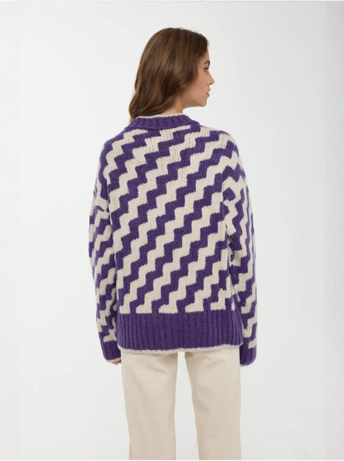 Suéter de cuello redondo con estampado en zigzag - Kiabi Suéter de cuello redondo con estampado en zigzag - Kiabi