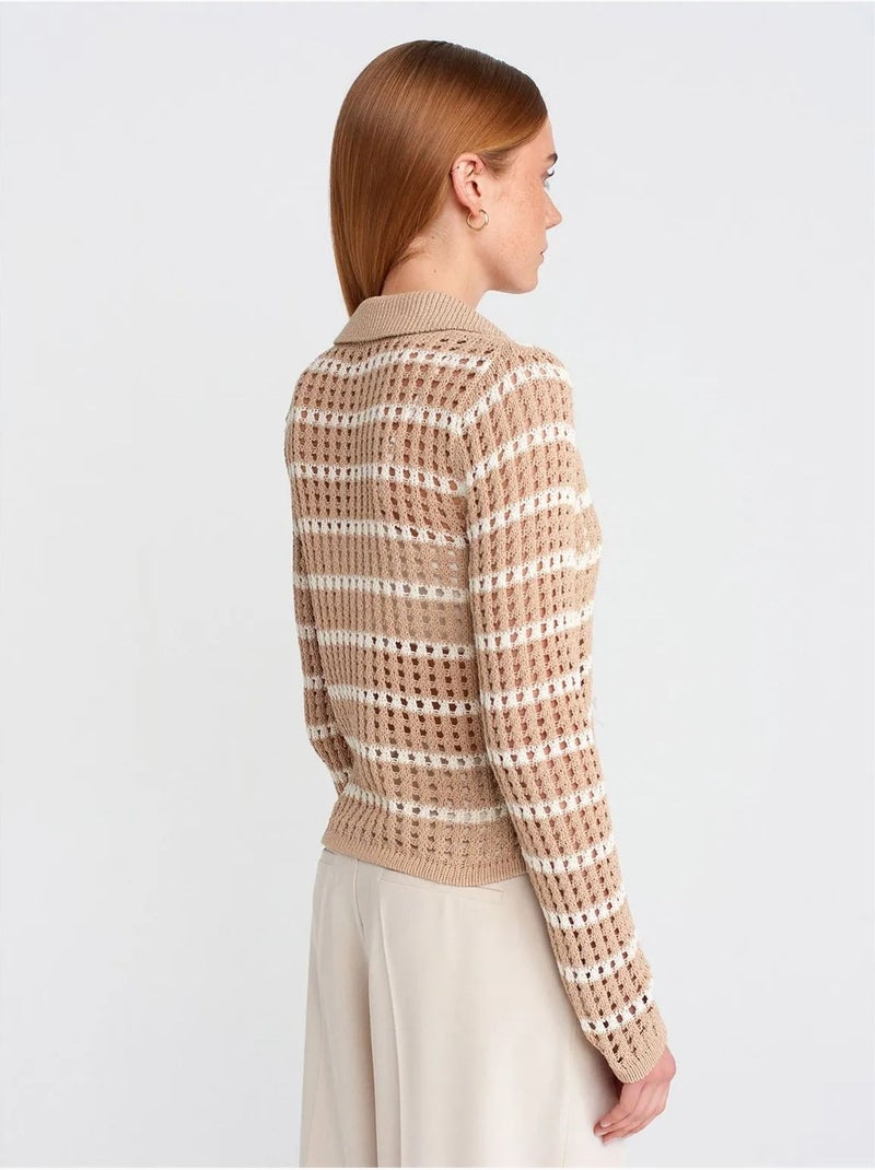 Suéter de punto a rayas con cuello polo y botones Beige natural - Kiabi