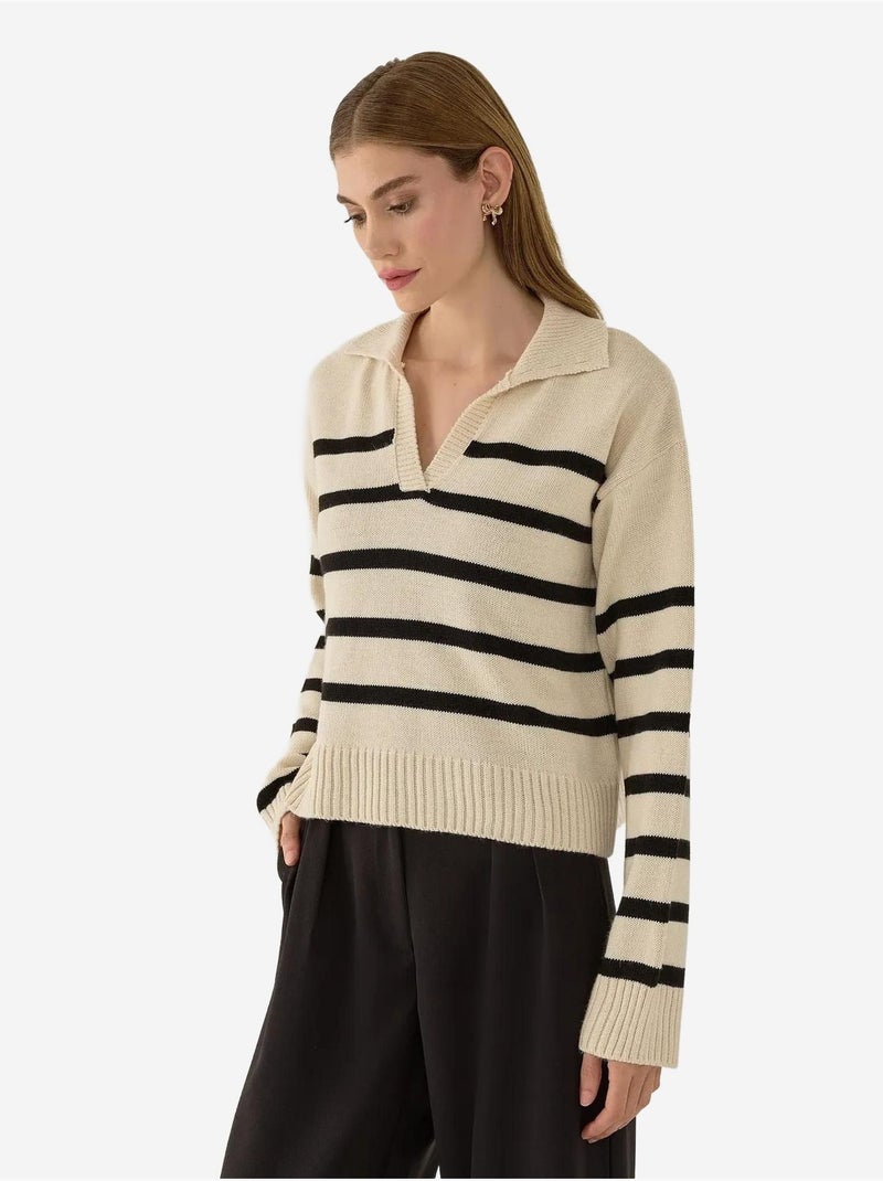 Suéter de punto con cuello polo a rayas Beige natural - Kiabi