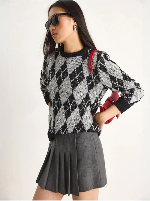 Suéter de punto de cuello redondo para mujer con estampado de rombos lucci - Kiabi Suéter de punto de cuello redondo para mujer con estampado de rombos lucci - Kiabi
