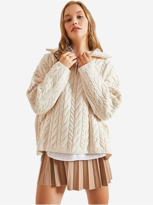 Suéter de punto estampado con cuello alto y cremallera de bianco lucci - Kiabi Suéter de punto estampado con cuello alto y cremallera de bianco lucci - Kiabi