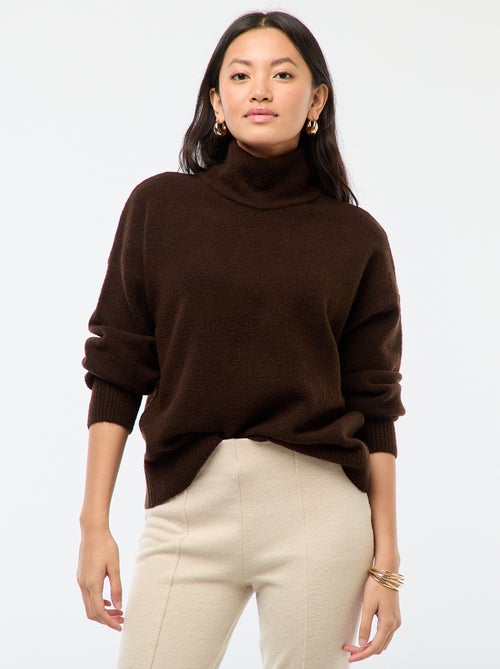 Suéter suave con abertura joya en la espalda - Kiabi