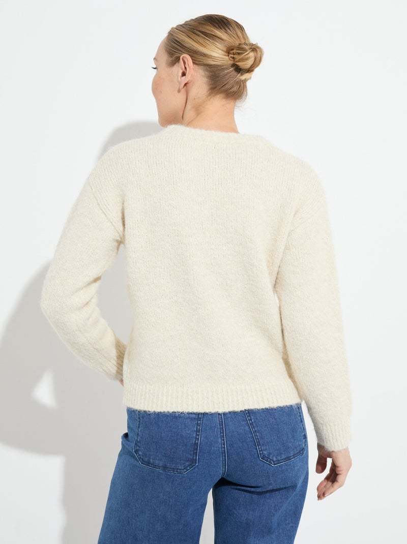 Suéter suave de cuello redondo con flores bordadas. - Afibel Beige - Kiabi