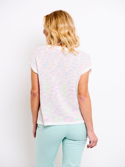 Suéter suave sin mangas con cuello redondo y efecto rayas - Afibel - Kiabi