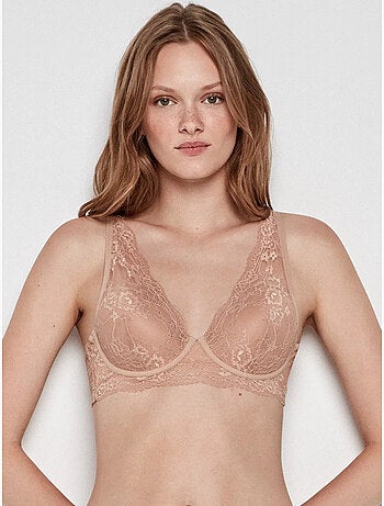 Sujetador bralette con aro y foam, en tejido de encaje
