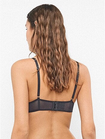 Sujetador bralette de capacidad con aro en tejido de tul y encaje. Copas b, c y d