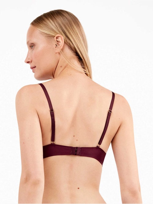 Sujetador bralette de capacidad con aro y foam de encaje bordado - Kiabi Sujetador bralette de capacidad con aro y foam de encaje bordado - Kiabi