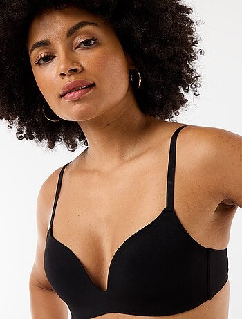 Sujetador de triángulo invisible de microfibra