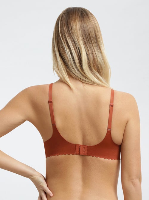 Sujetador 'Dim' 'Body touch' moldeado con copas preformadas - Kiabi Sujetador 'Dim' 'Body touch' moldeado con copas preformadas - Kiabi