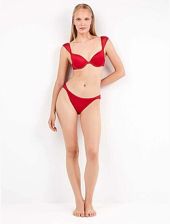 Sujetador push-up con aro, foam y tirante manga, en tul plumetti