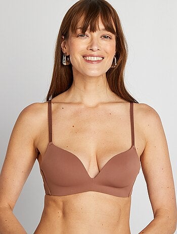 Sujetador de triángulo invisible de microfibra