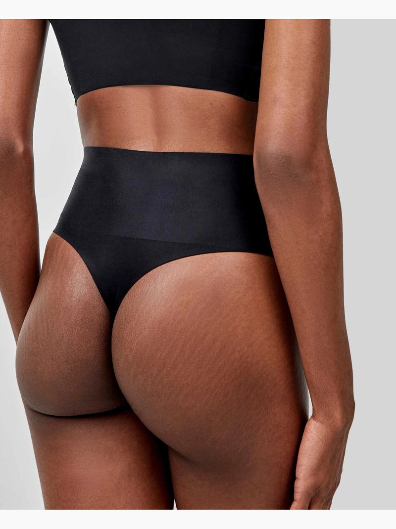 Tanga alto moldeador sin costuras con efecto reductor Negro - Kiabi