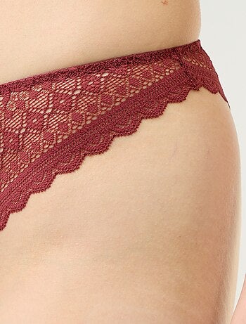 Tanga de encaje