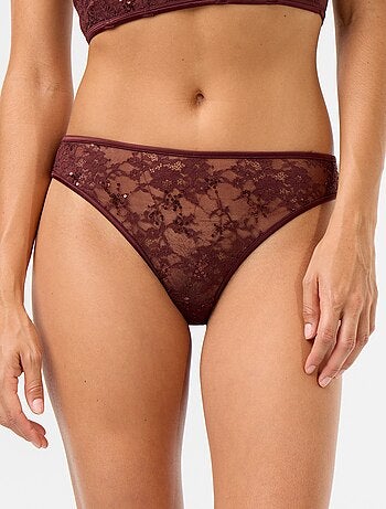 Tanga de encaje con lentejuelas