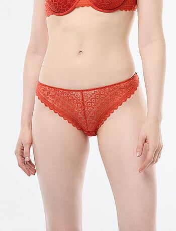Tanga de encaje