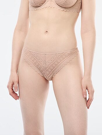 Tanga de encaje
