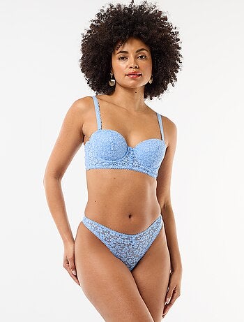 Tanga de encaje transparente con bordes en contraste