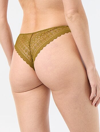 Tanga de encaje