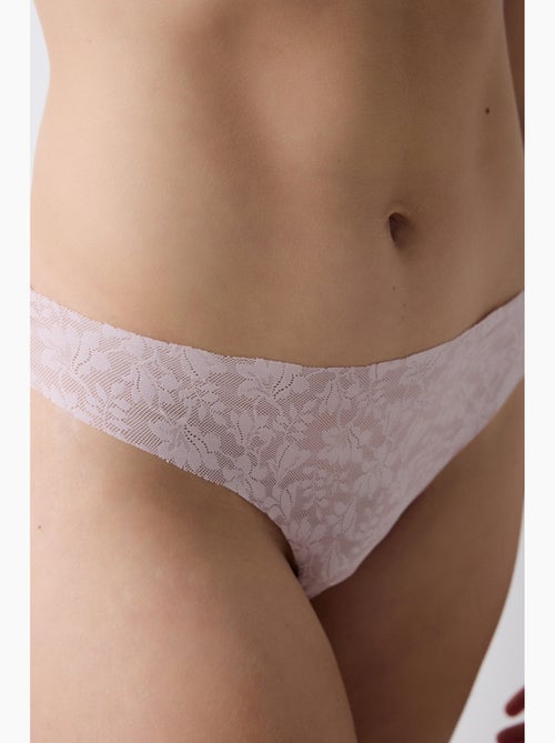 Tanga invisible de encaje corte láser penti - Kiabi Tanga invisible de encaje corte láser penti - Kiabi