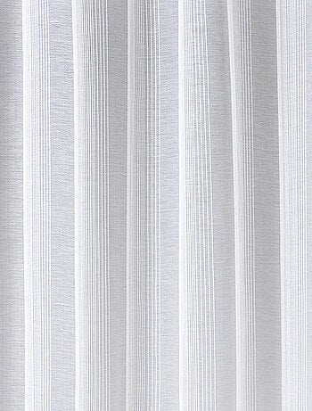 Tejido vaporoso a rayas verticales, tono sobre tono