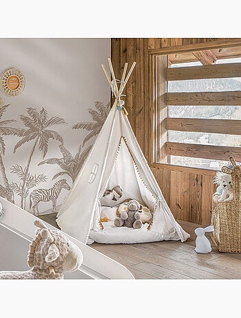 Tipi con borlas redondas