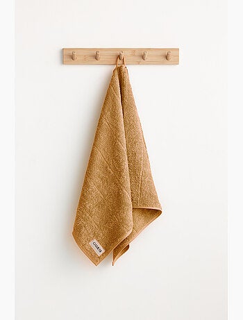 Toalla 100% algodón, rizo 600g/m2, con colgador - Gamusi