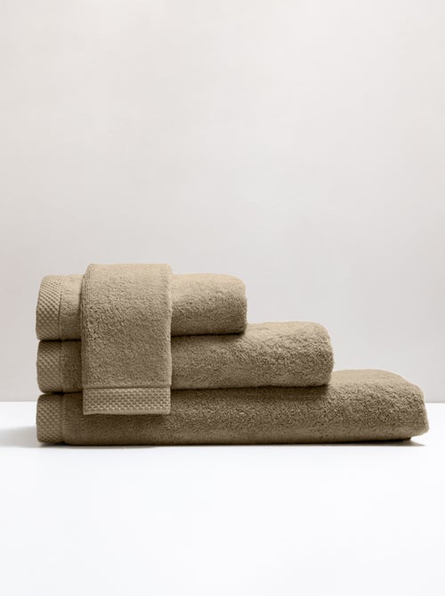 Toalla de baño de puro algodón 600 g/m² Mirmande - Kiabi Toalla de baño de puro algodón 600 g/m² Mirmande - Kiabi