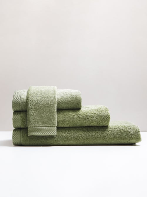 Toalla de baño premium de algodón 600 g/m² Mirmande - Kiabi Toalla de baño premium de algodón 600 g/m² Mirmande - Kiabi
