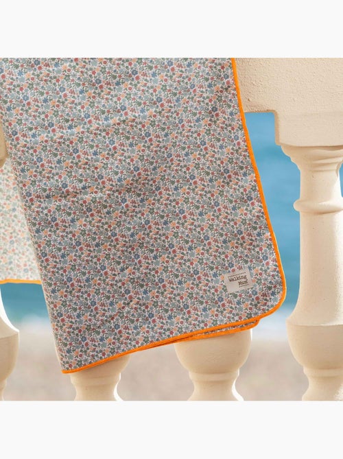 Toalla de playa microfibra spf 50+ | Walking Mum - Kiabi