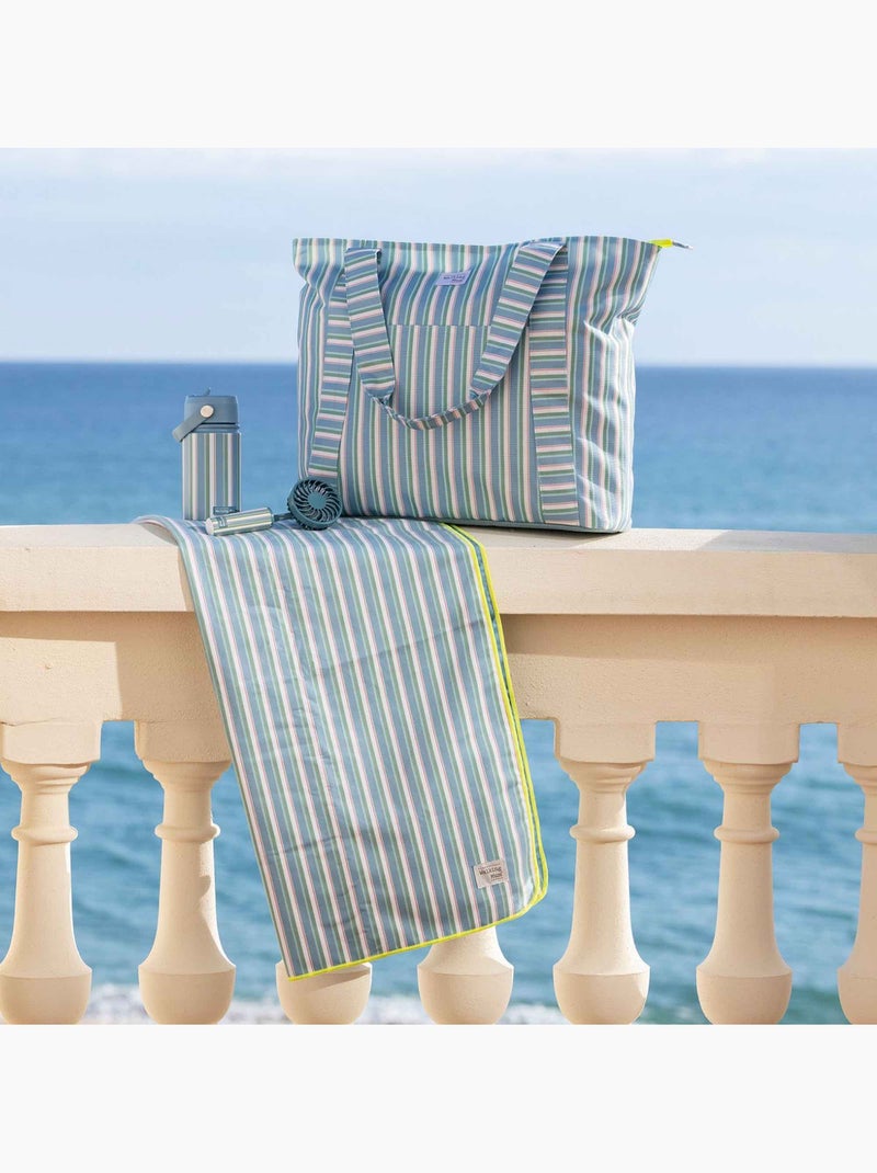 Toalla de playa microfibra spf 50+ | Walking Mum Verde - Kiabi