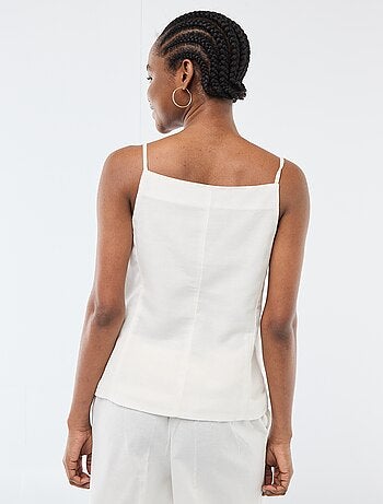 Top abotonado de tirantes